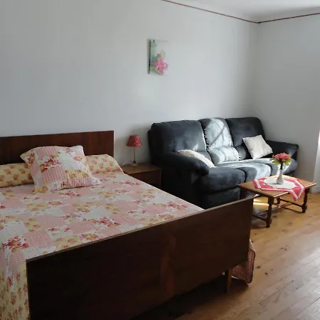 Holiday home Clevacances