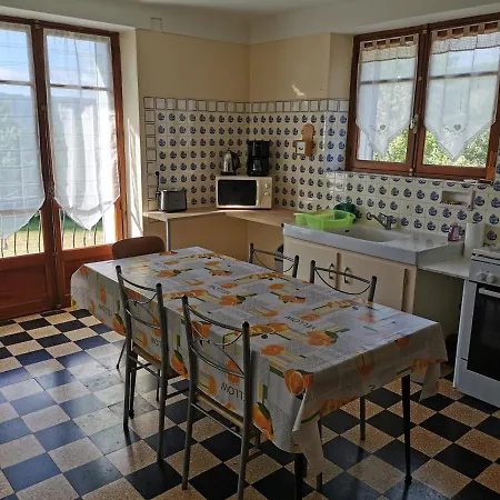 Holiday home Clevacances Laval-du-Tarn